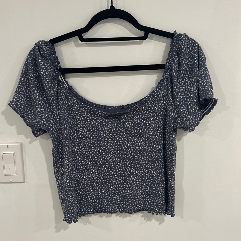Blue crop top